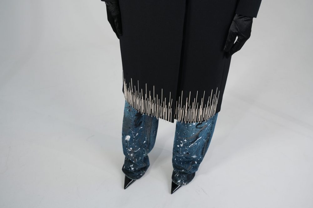 CLASSIC NO_7 tailored metal fringe coat
