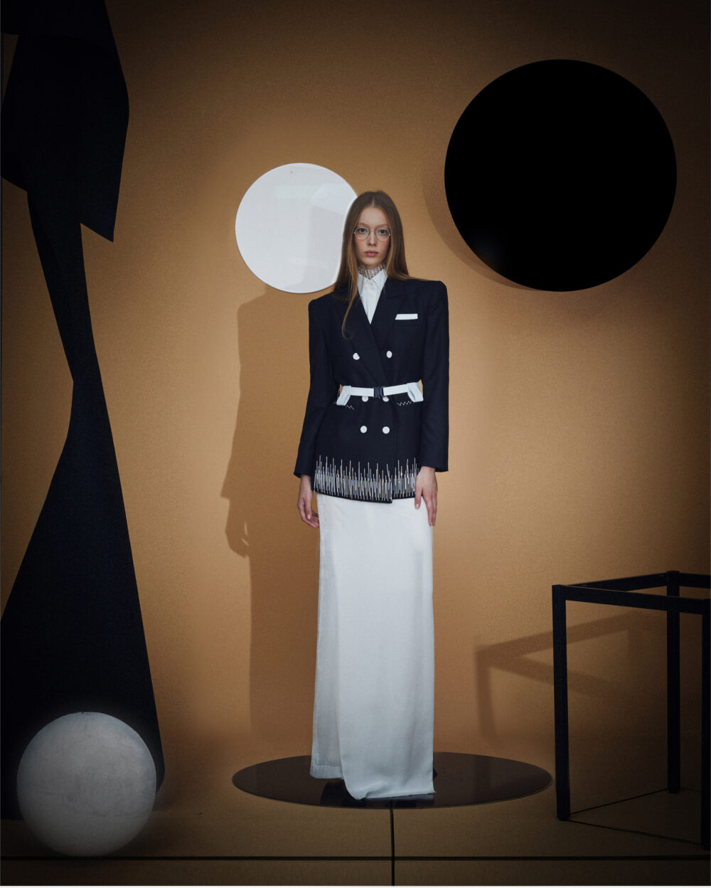 Double Button-up Wool Tailored Jacket with Metal-finged and Leather Belt