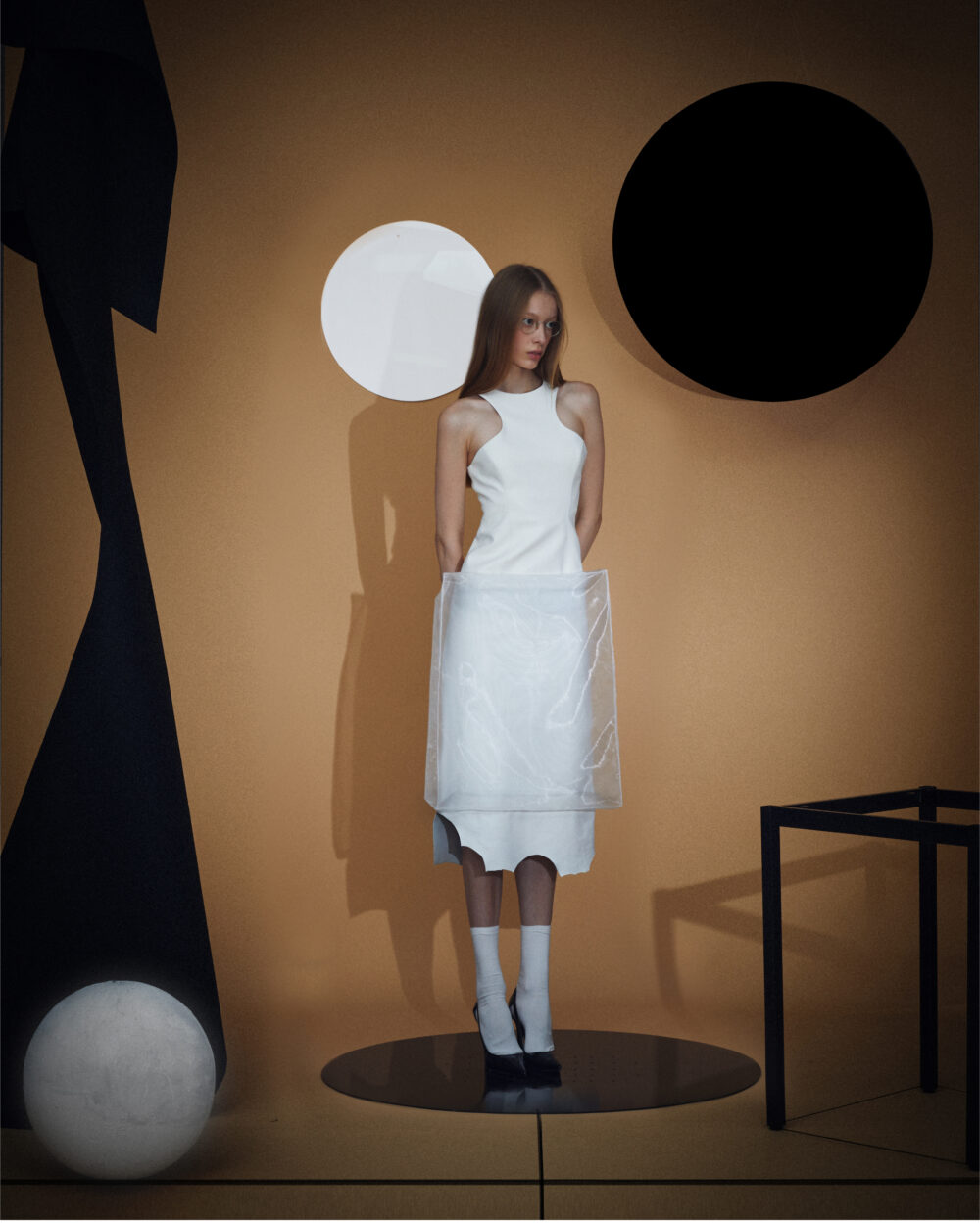 Curved Vase Shaped Sleeveless Top