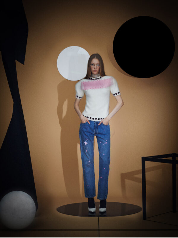 [MLS EXCLUSIVE EVENT]Snap Embroided Pink Blouse