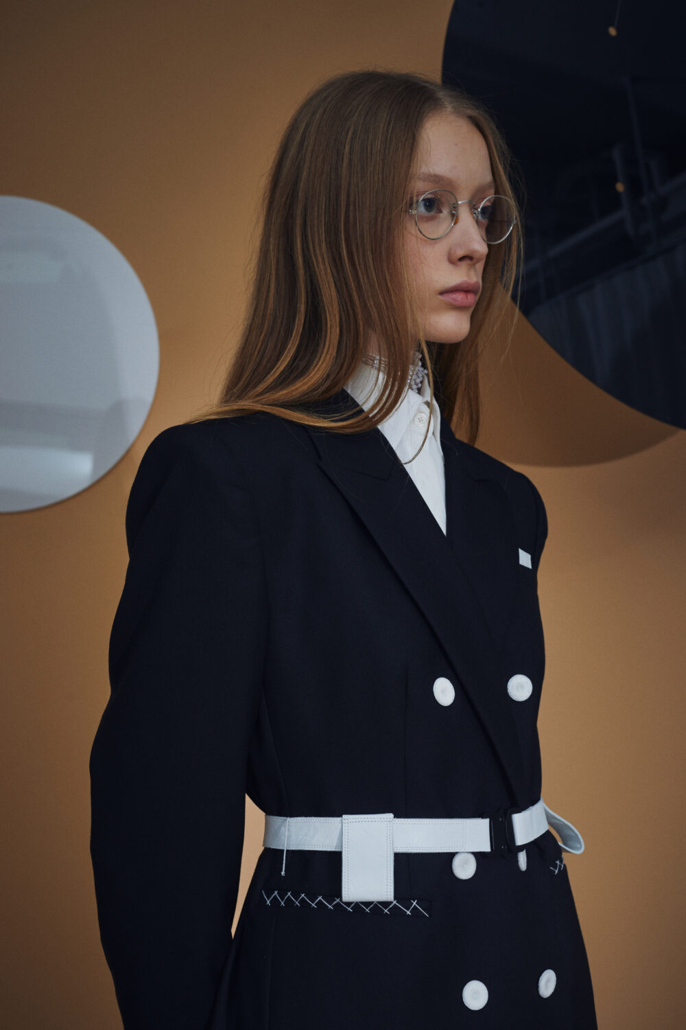Double Button-up Wool Tailored Jacket with Metal-finged and Leather Belt