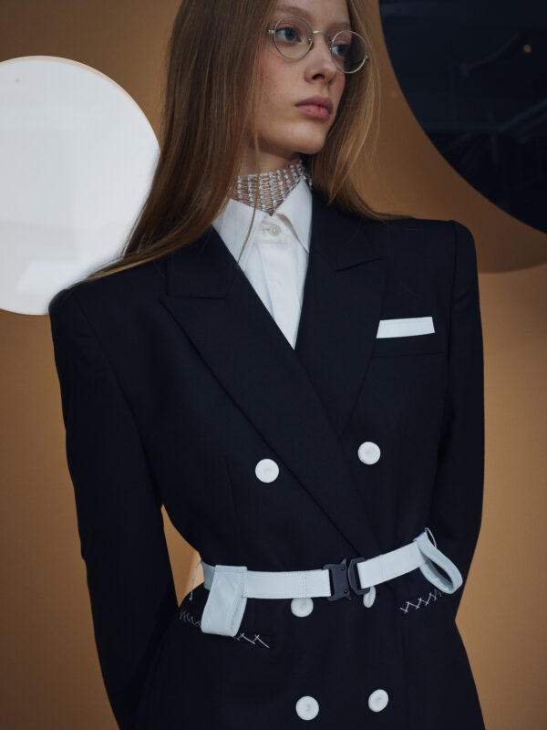 Double Button-up Wool Tailored Jacket with Metal-finged and Leather Belt