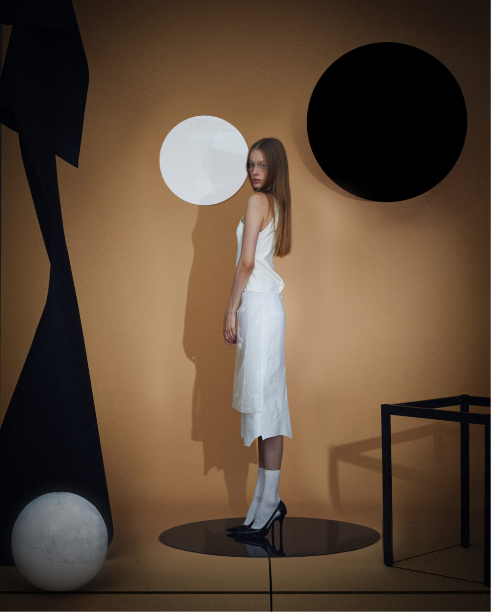 Curved Vase Shaped Sleeveless Top